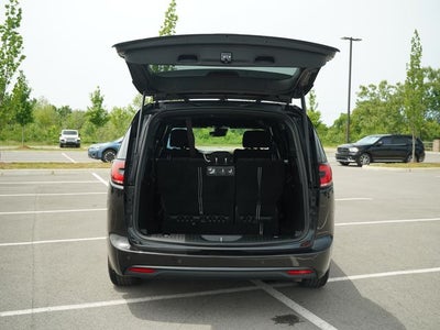 2021 Chrysler Pacifica Touring