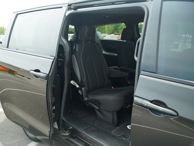 2021 Chrysler Pacifica Touring