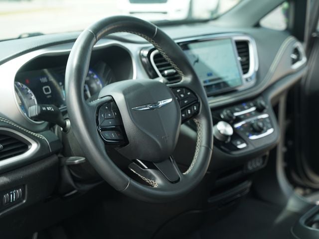 2021 Chrysler Pacifica Touring