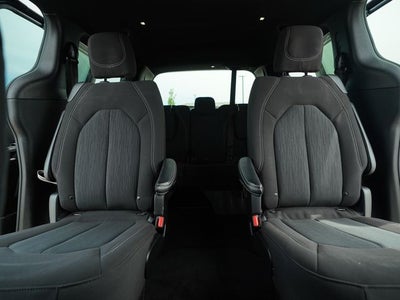 2021 Chrysler Pacifica Touring