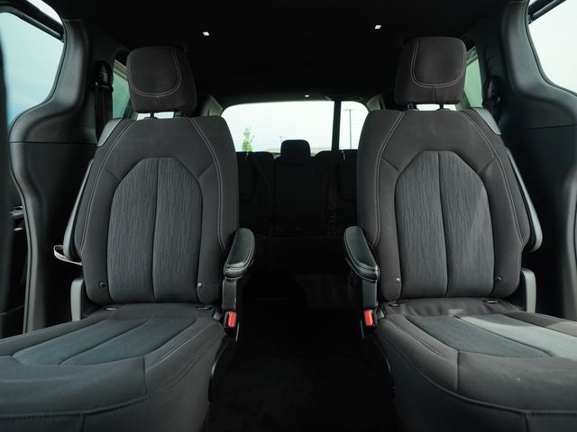 2021 Chrysler Pacifica Touring