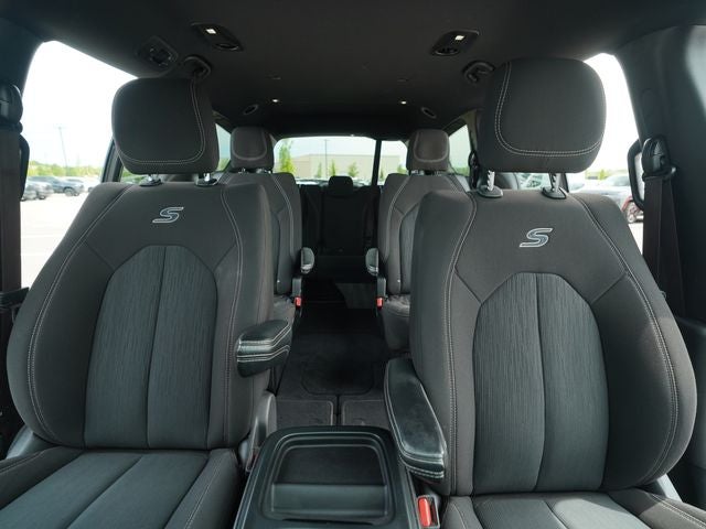2021 Chrysler Pacifica Touring