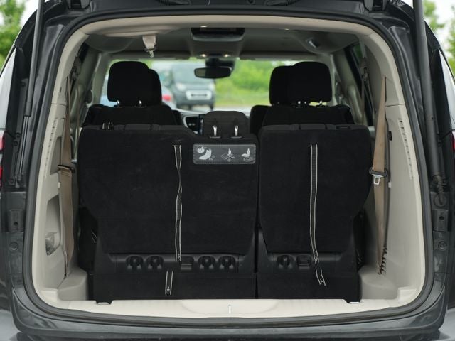 2021 Chrysler Pacifica Touring