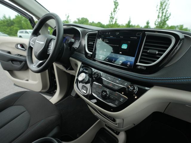 2021 Chrysler Pacifica Touring