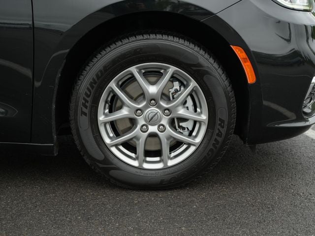 2021 Chrysler Pacifica Touring