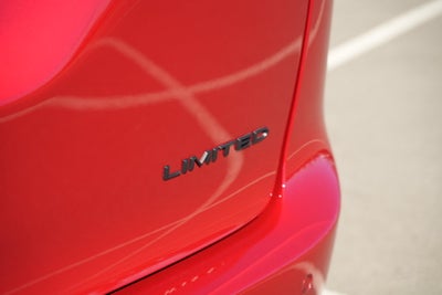 2027 Chrysler Pacifica Limited