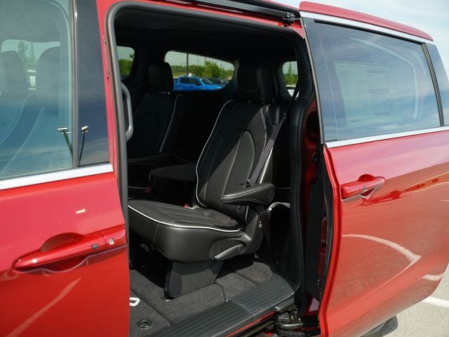 2026 Chrysler Pacifica PACIFICA LIMITED