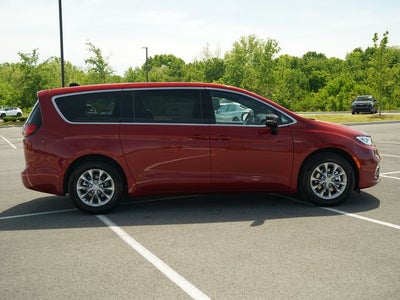 2026 Chrysler Pacifica PACIFICA LIMITED