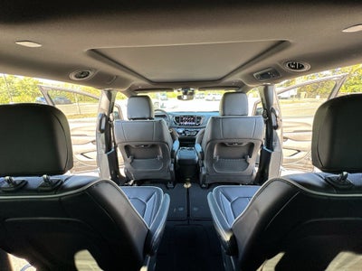 2027 Chrysler Pacifica Limited