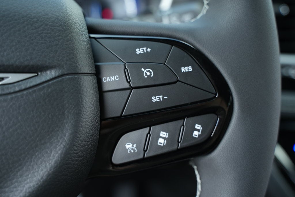 2027 Chrysler Pacifica Limited