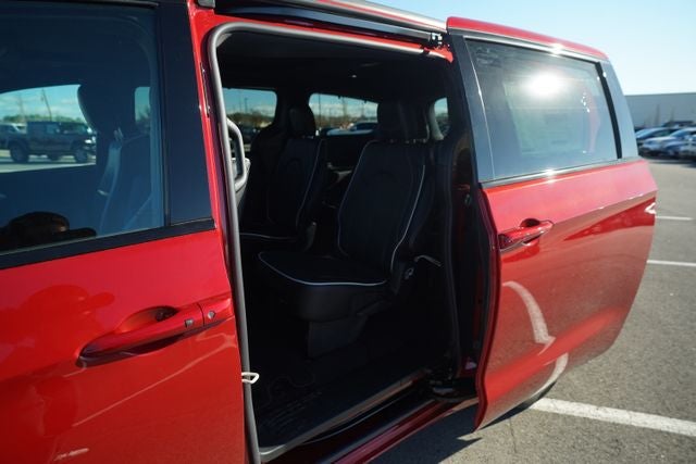 2026 Chrysler Pacifica PACIFICA LIMITED