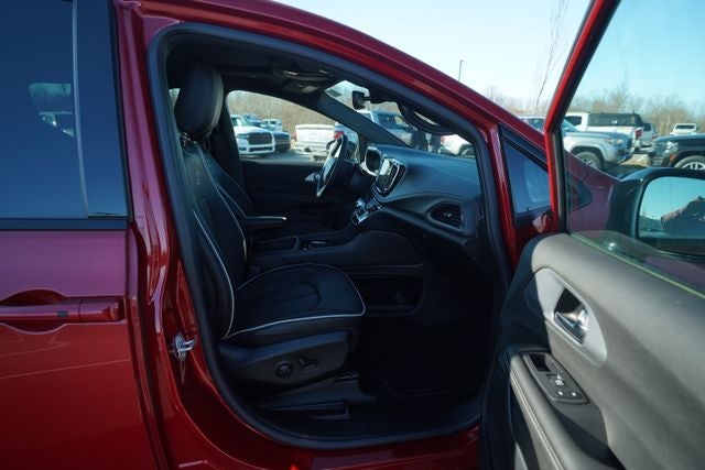 2026 Chrysler Pacifica PACIFICA LIMITED