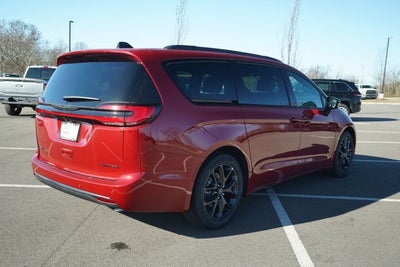 2026 Chrysler Pacifica PACIFICA LIMITED