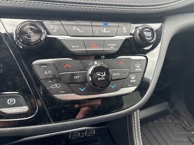 2024 Chrysler Pacifica Hybrid Premium S Appearance Pkg