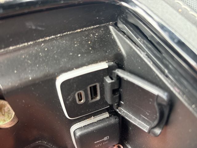 2024 Chrysler Pacifica Hybrid Premium S Appearance Pkg