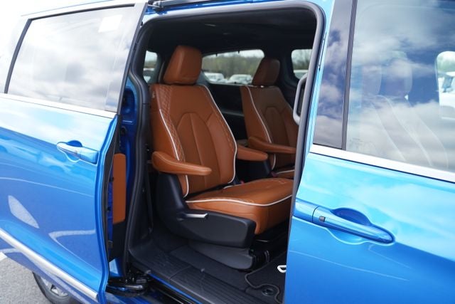 2026 Chrysler Pacifica PACIFICA PINNACLE AWD