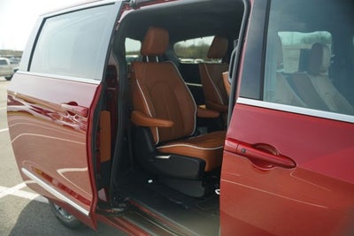 2026 Chrysler Pacifica PACIFICA PINNACLE AWD