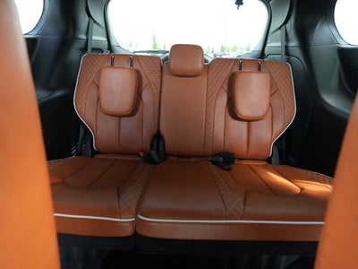 2026 Chrysler Pacifica Pinnacle AWD