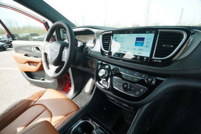 2026 Chrysler Pacifica PACIFICA PINNACLE AWD