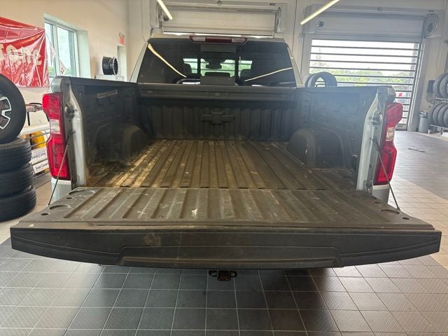2023 Chevrolet Silverado 1500 4WD Crew Cab Short Bed LTZ