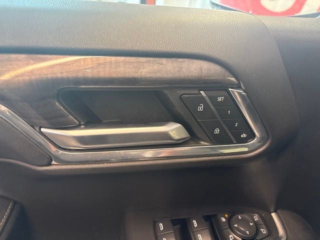 2023 Chevrolet Silverado 1500 4WD Crew Cab Short Bed LTZ