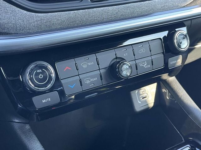 2026 Jeep Compass COMPASS LATITUDE 4X4