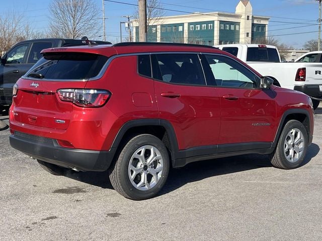 2026 Jeep Compass COMPASS LATITUDE 4X4