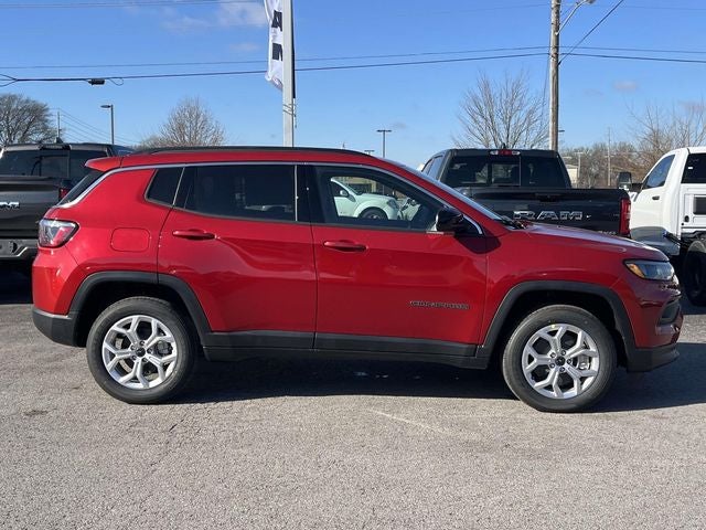 2026 Jeep Compass COMPASS LATITUDE 4X4