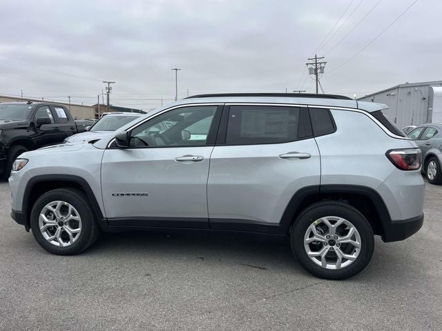 2026 Jeep Compass COMPASS LATITUDE 4X4