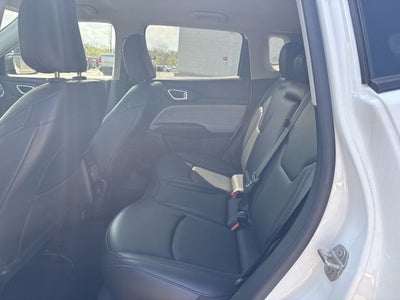 2022 Jeep Compass Latitude Lux 4x4