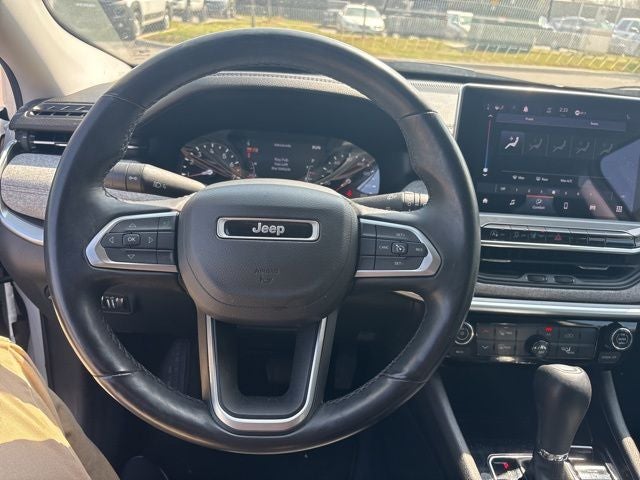 2022 Jeep Compass Latitude Lux 4x4