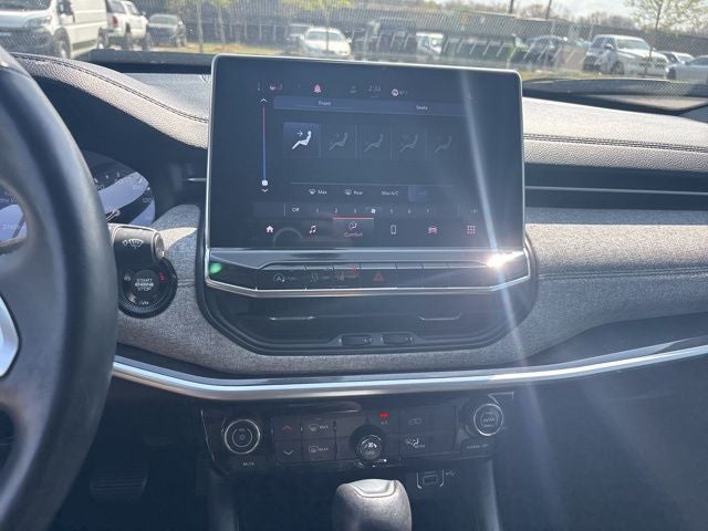 2022 Jeep Compass Latitude Lux 4x4