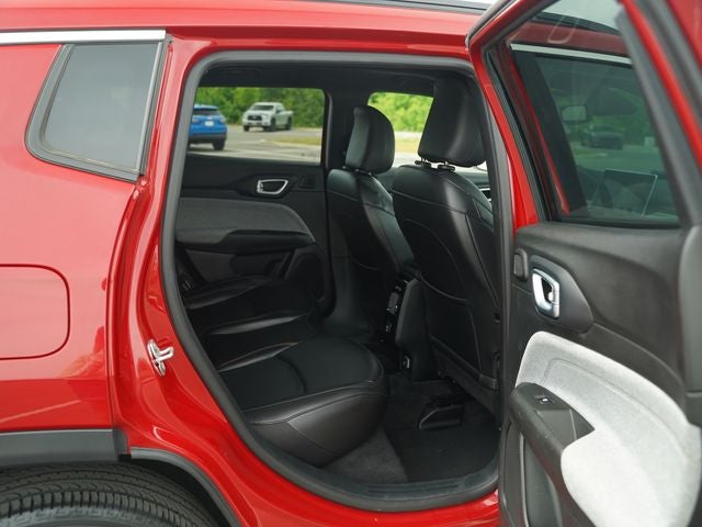 2023 Jeep Compass Latitude Lux FWD