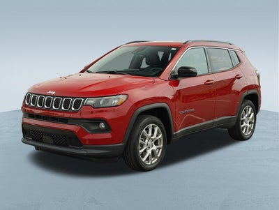 2023 Jeep Compass Latitude Lux FWD