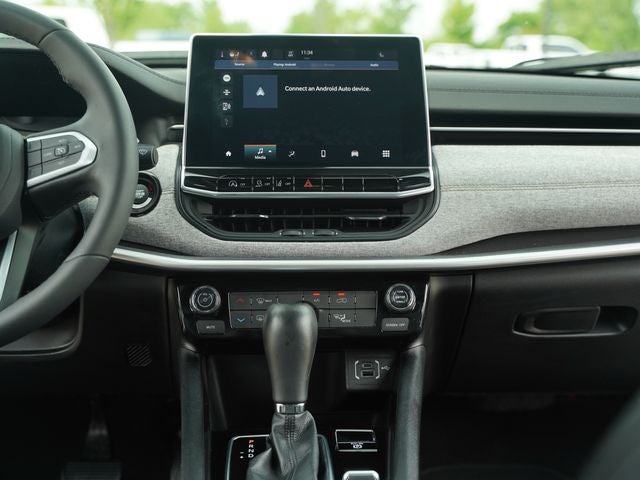 2023 Jeep Compass Latitude Lux FWD