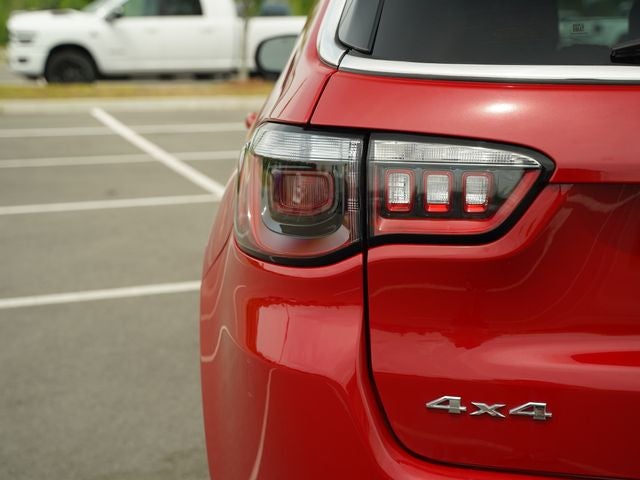 2023 Jeep Compass Latitude Lux FWD