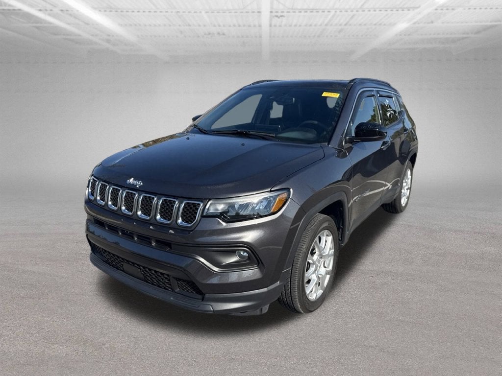2024 Jeep Compass Latitude Lux