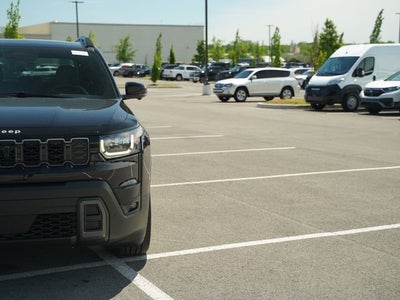 2026 Jeep Cherokee CHEROKEE OVERLAND 4X4