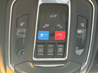 2026 Jeep Cherokee Overland