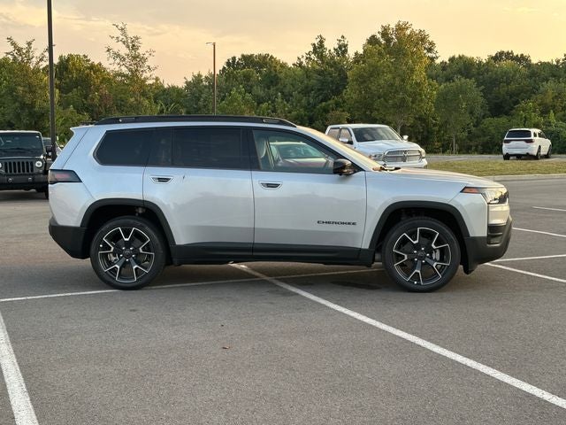 2026 Jeep Cherokee Overland