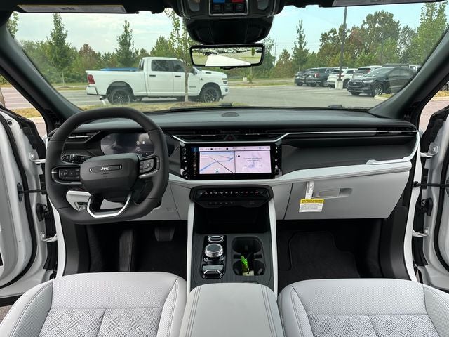 2026 Jeep Cherokee Overland