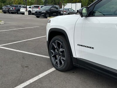 2026 Jeep Cherokee Overland