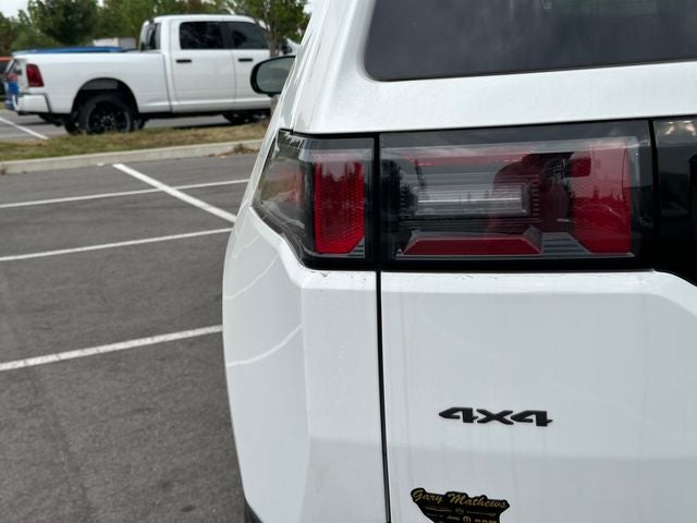 2026 Jeep Cherokee Overland