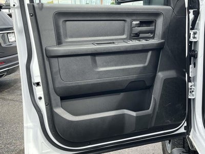 2026 RAM Ram 3500 RAM 3500 TRADESMAN CREW CAB 4X4 6'4' BOX