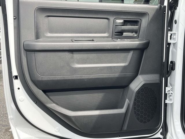 2026 RAM Ram 3500 RAM 3500 TRADESMAN CREW CAB 4X4 6'4' BOX