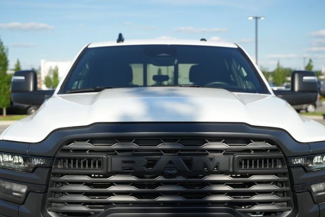 2026 RAM Ram 3500 RAM 3500 TRADESMAN CREW CAB 4X4 6'4' BOX
