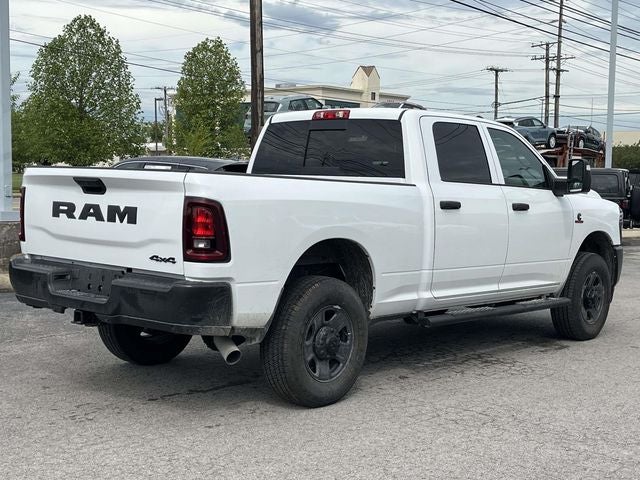 2026 RAM Ram 3500 RAM 3500 TRADESMAN CREW CAB 4X4 6'4' BOX