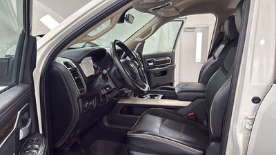 2021 RAM 3500 Laramie Crew Cab 4x4 8' Box