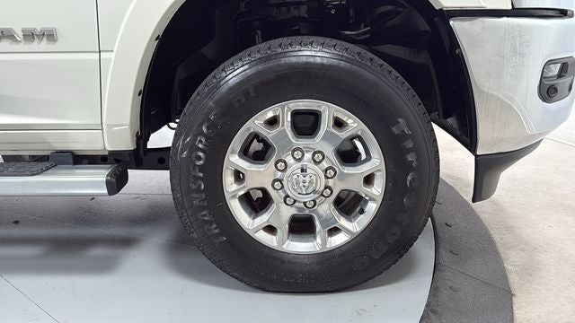 2021 RAM 3500 Laramie Crew Cab 4x4 8' Box
