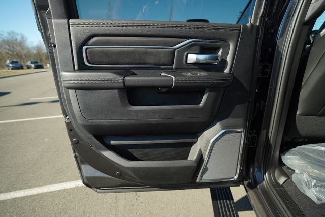 2026 RAM Ram 2500 RAM 2500 LARAMIE MEGA CAB 4X4 6'4' BOX